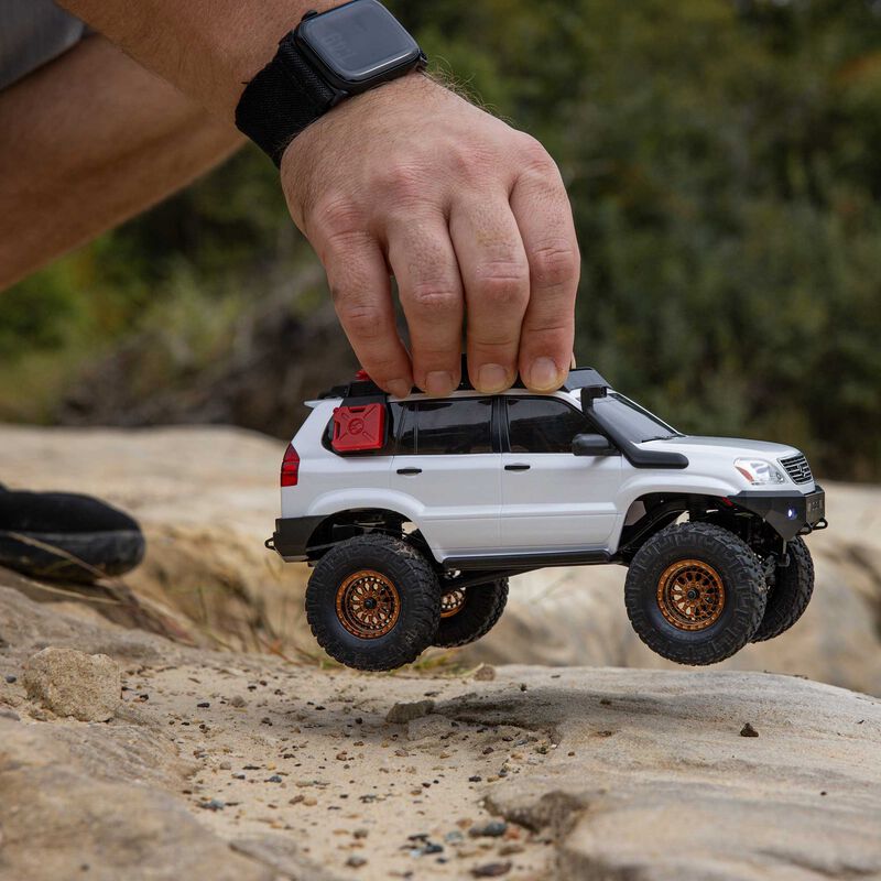 Axial 1/24 SCX24 Lexus GX 470 4X4 Rock Crawler RTR - White