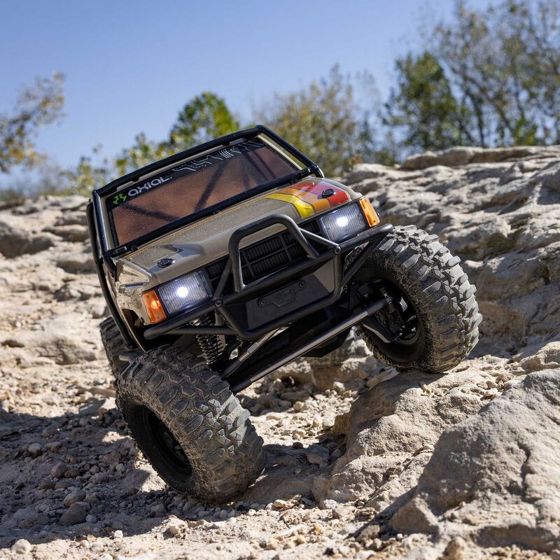 Axial 1/10SCX10 III 1987 Toyota SR5