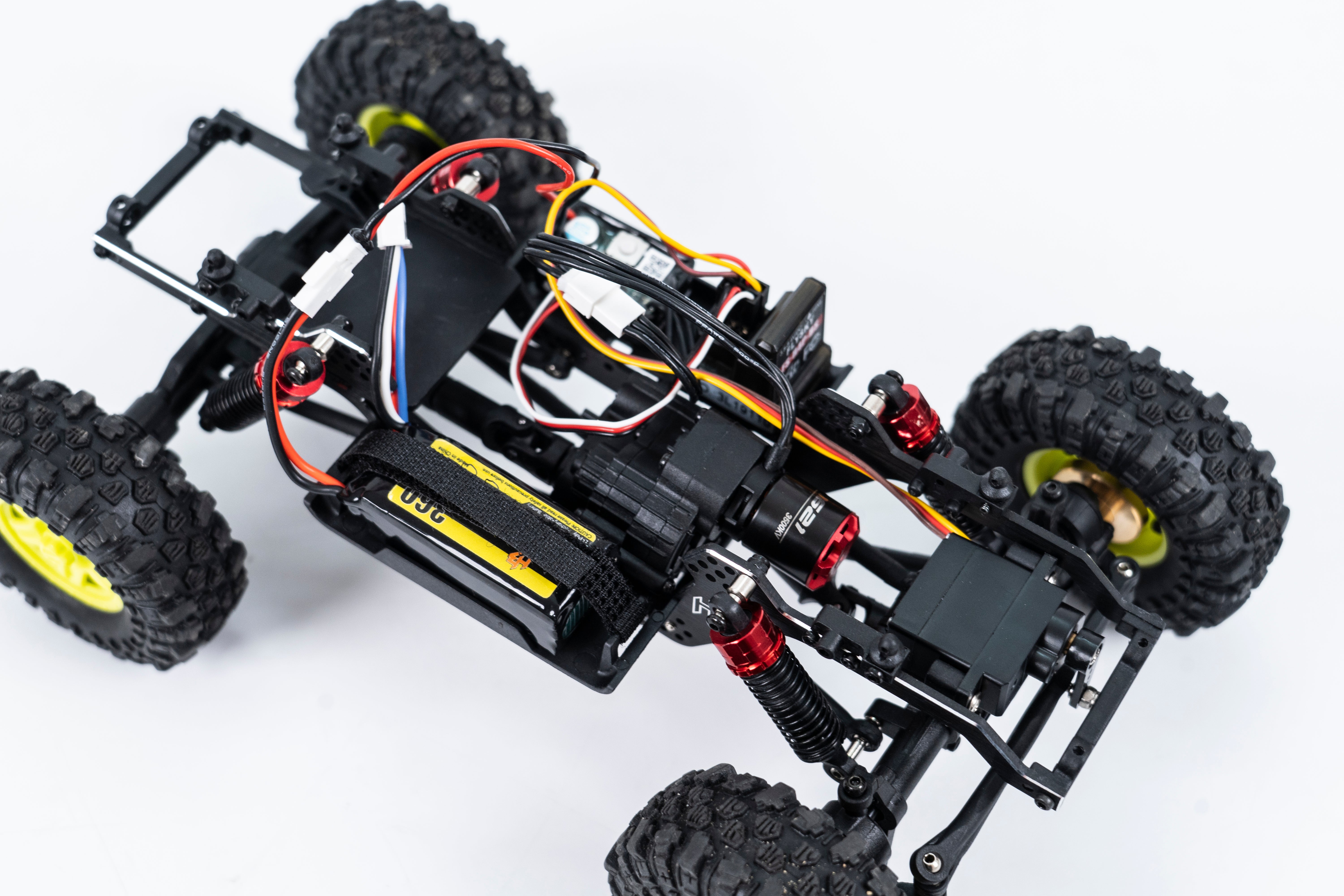 Hobby Plus 1/18 CR 18P PRO Brushless Juice Up 4X4 RTR Rock Crawler - Yellow