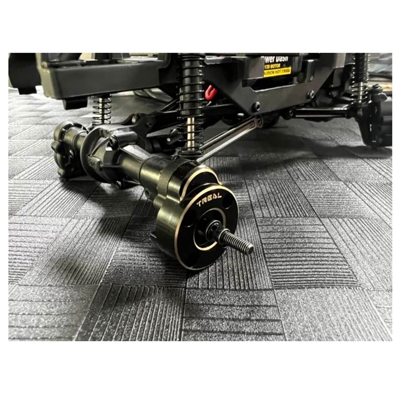 Treal Brass Outer Portal Covers Heavy Weight Outer Drive Housing For 1/24 FMS FCX24 Upgrades - HeliDirect