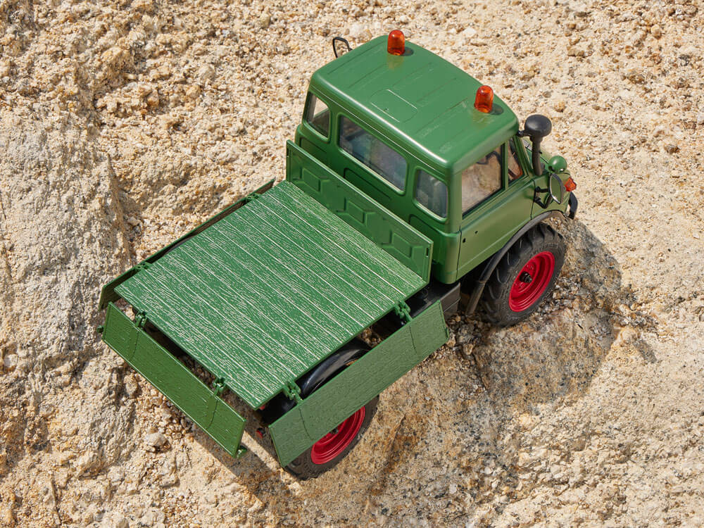 FMS 1:24 FCX24 Mercedes-Benz Unimog 421 RTR - GREEN - HeliDirect