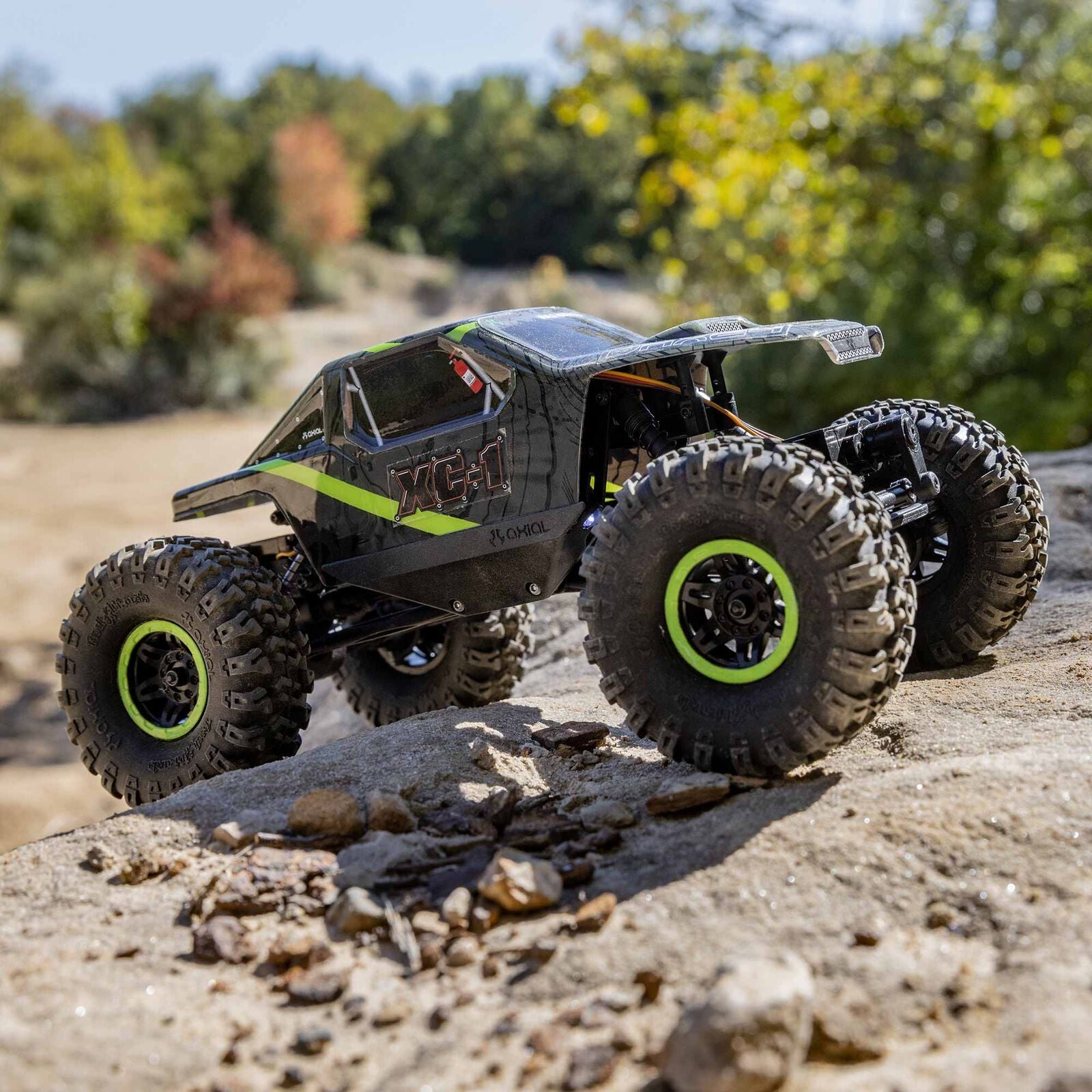 Axial 1/24 AX24 XC-1 4WS Crawler Brushed RTR - Green - HeliDirect